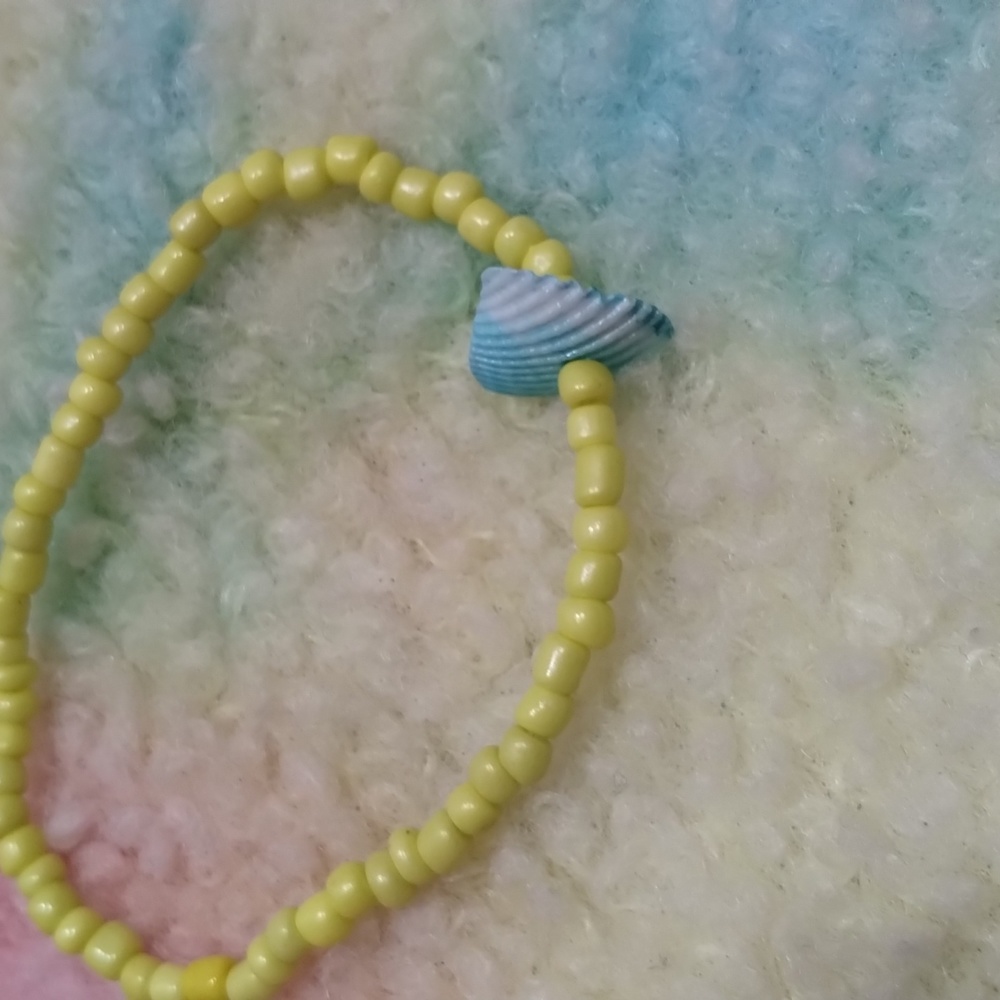 Bracelet